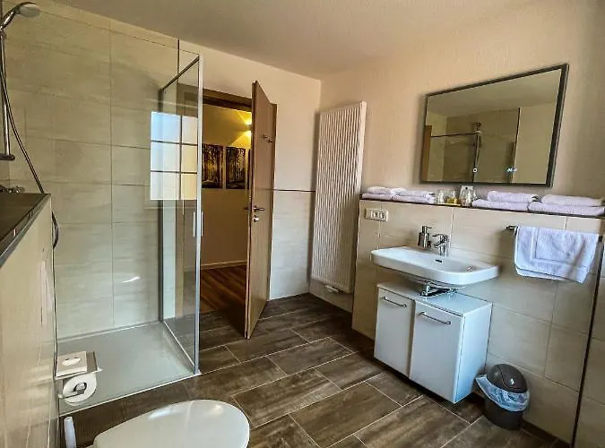 アパートホテル アルトヴェルニガーウーダ アパートホテル ヴェルニゲローデ